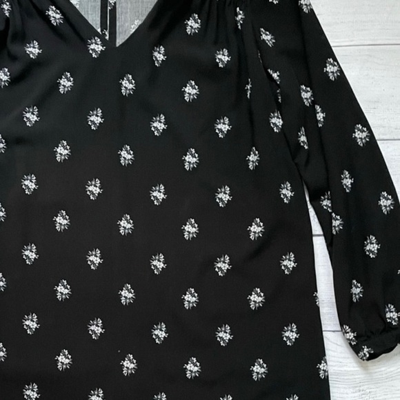 Old Navy Dress - Picture 2 of 15